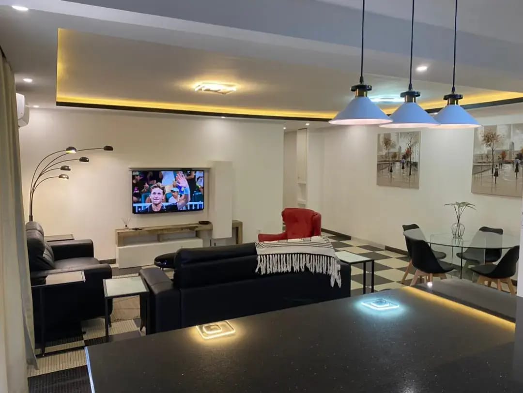 QUANTUM RESIDENCES